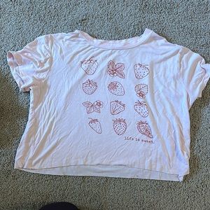 Cropped tee with strawberries.